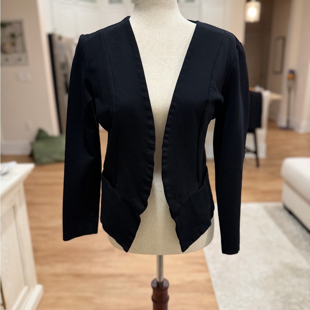 Elegant Black Women's Blazer
